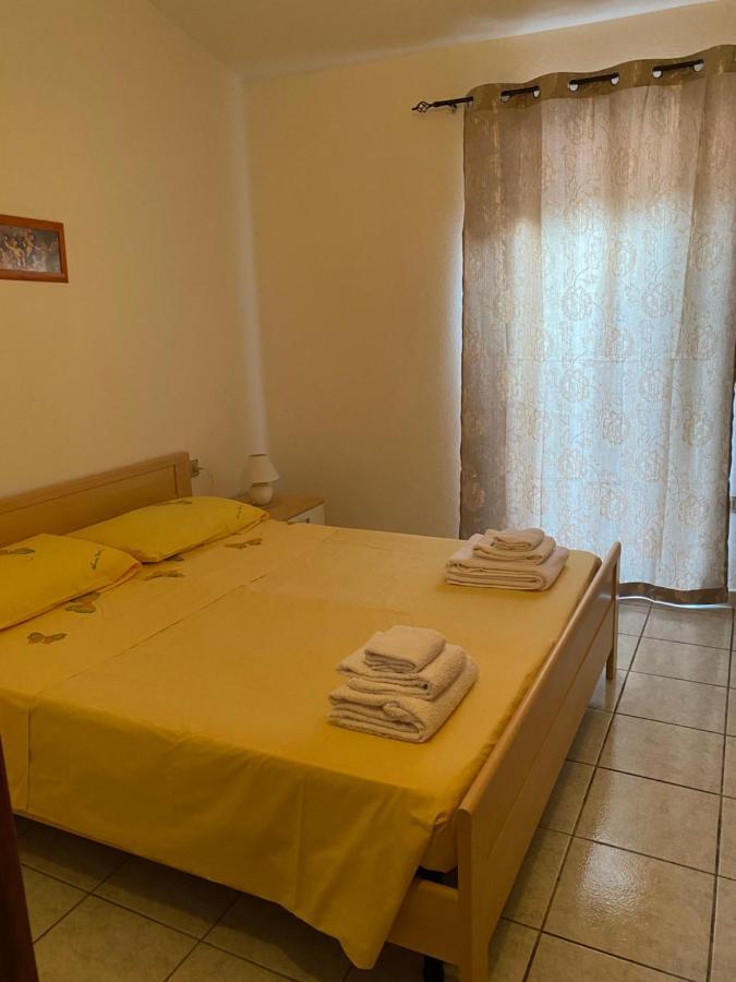 Case Vacanze Dany Budoni Extérieur photo